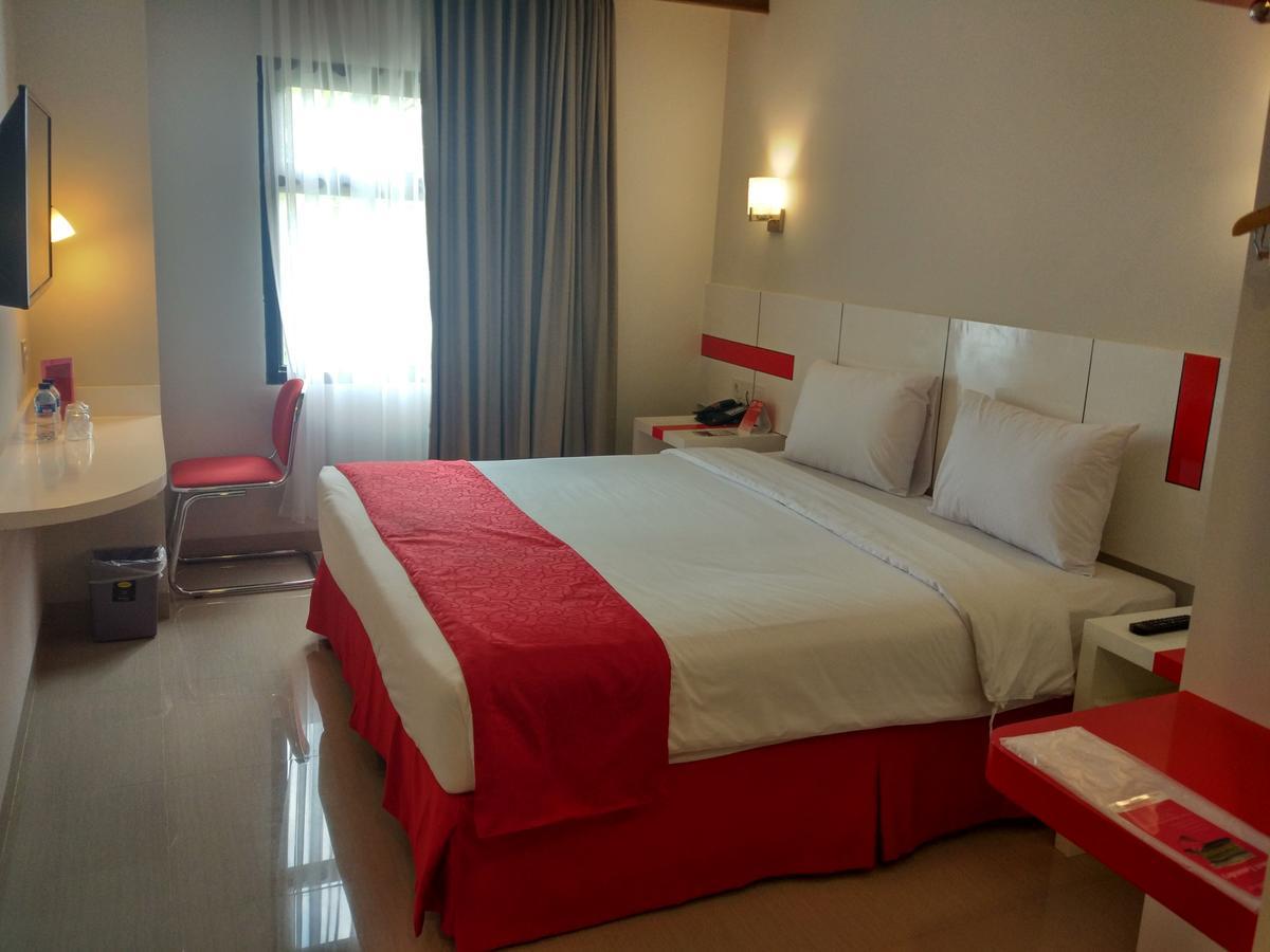 Brothers Inn Sukoharjo Ngoại thất bức ảnh