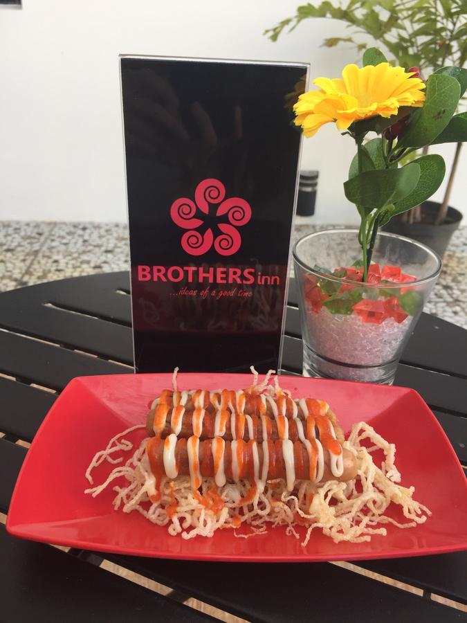 Brothers Inn Sukoharjo Ngoại thất bức ảnh