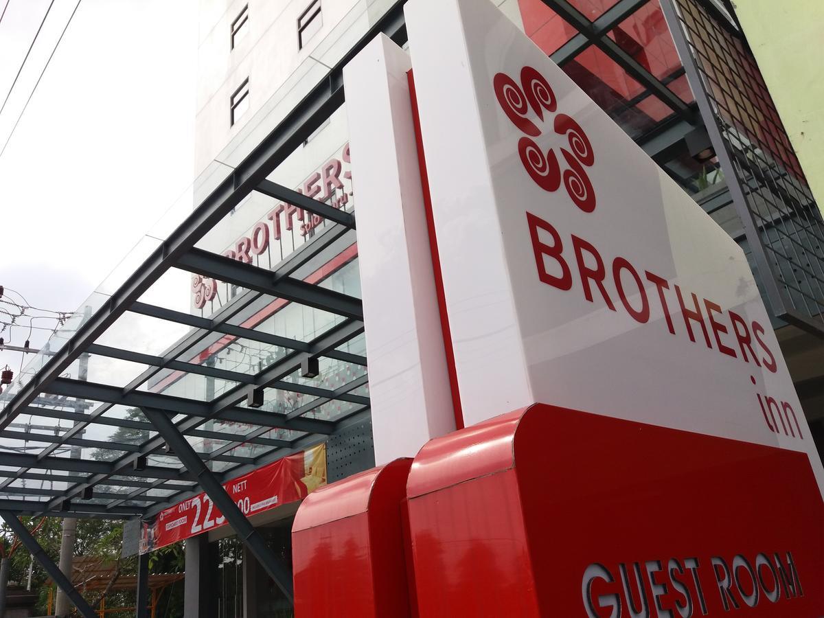 Brothers Inn Sukoharjo Ngoại thất bức ảnh