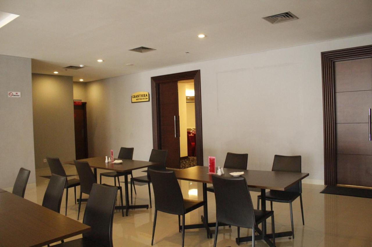 Brothers Inn Sukoharjo Ngoại thất bức ảnh